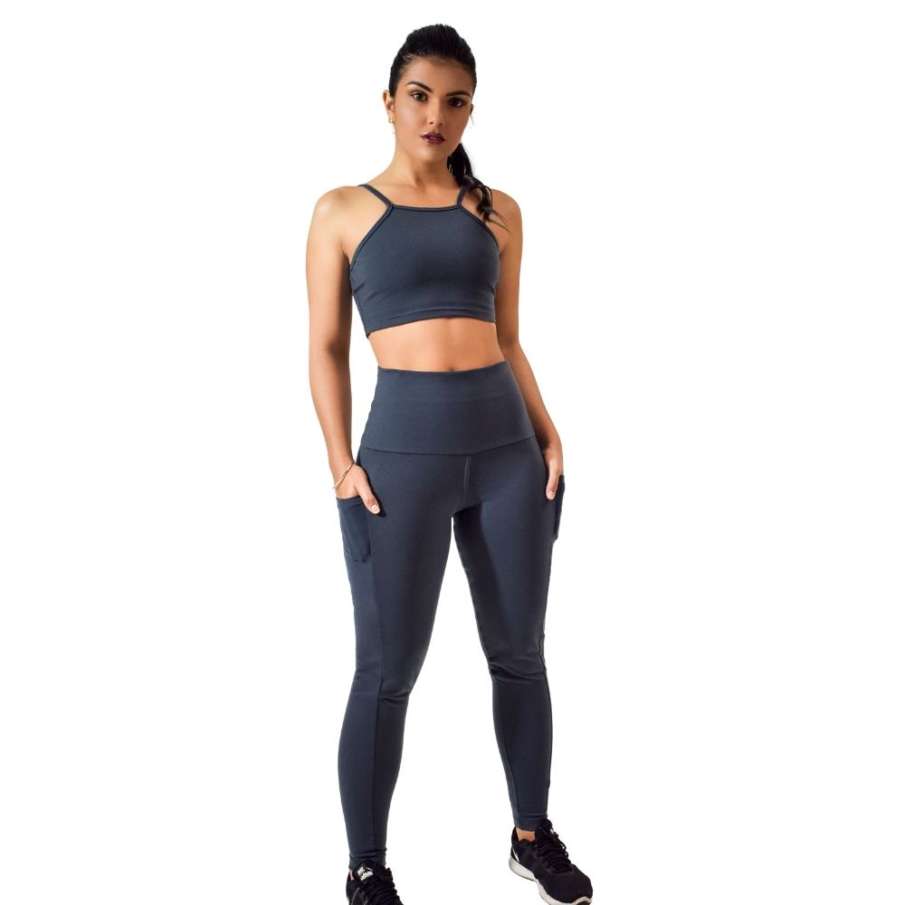 Calça Legging Poliamida com Bolso Invisível no Cós Preta