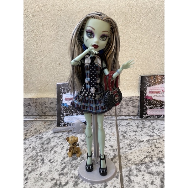 Boneca Monster High Frankie stein - USADA