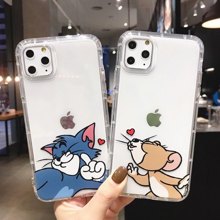 Capinha anti impacto personalizada metadinhas Tom e Jerry opção casal, para qualquer celular
