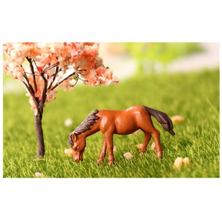 TOYANDONA Quarto De Cavalo Branco Modelo Mini Brinquedos De Animais  Selvagens Um Bolo Decorações Miniture Decoração Cupcake Topper Estátua De  Cavalo