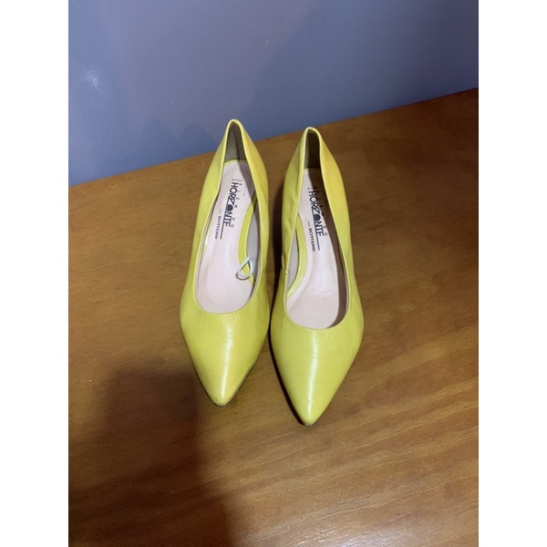 Scarpin 2024 bottero amarelo