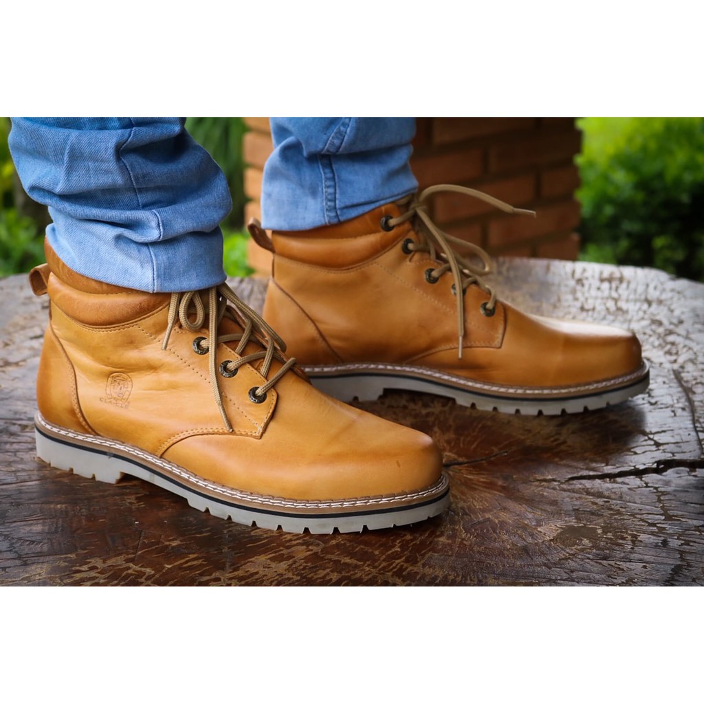 Bota coturno hot sale de couro masculino