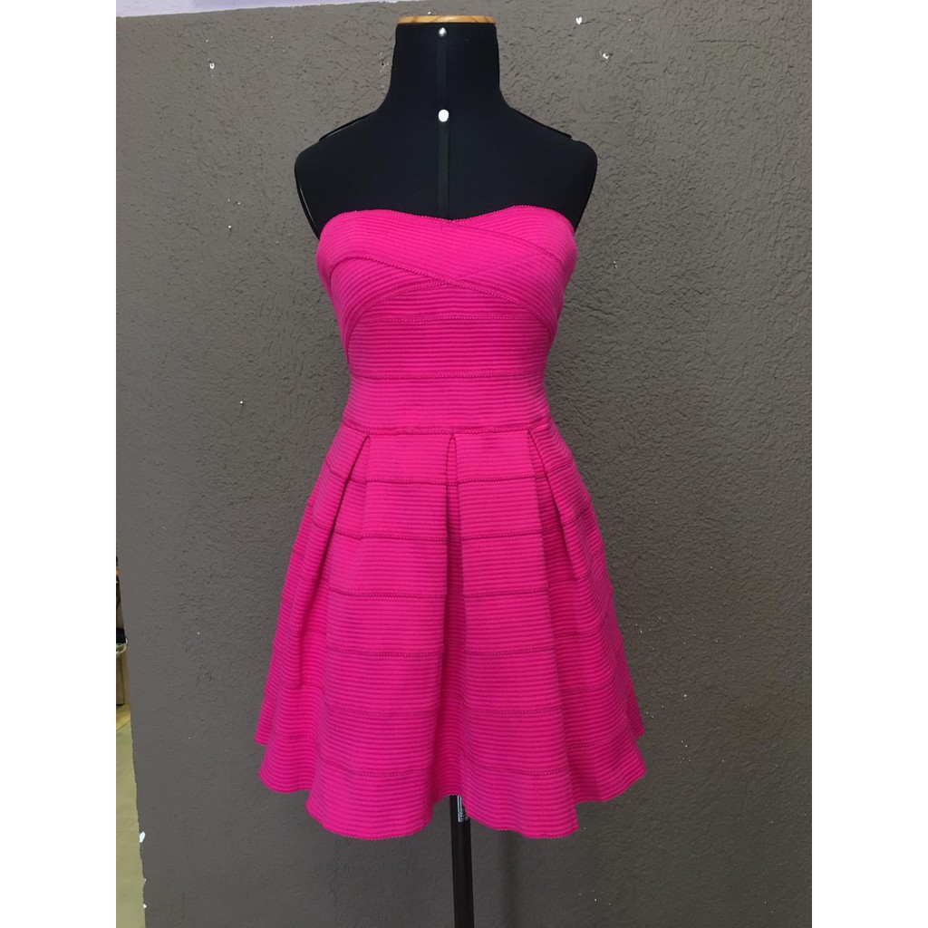 Vestido tomara best sale que caia rodado