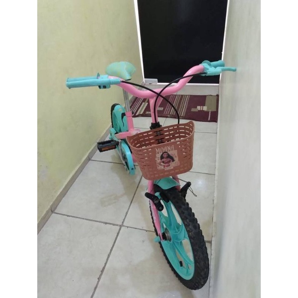 vende bicicleta