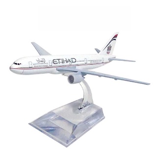 Gol - Boeing 777 - Miniatura Avião Aeronave Comercial : :  Brinquedos e Jogos