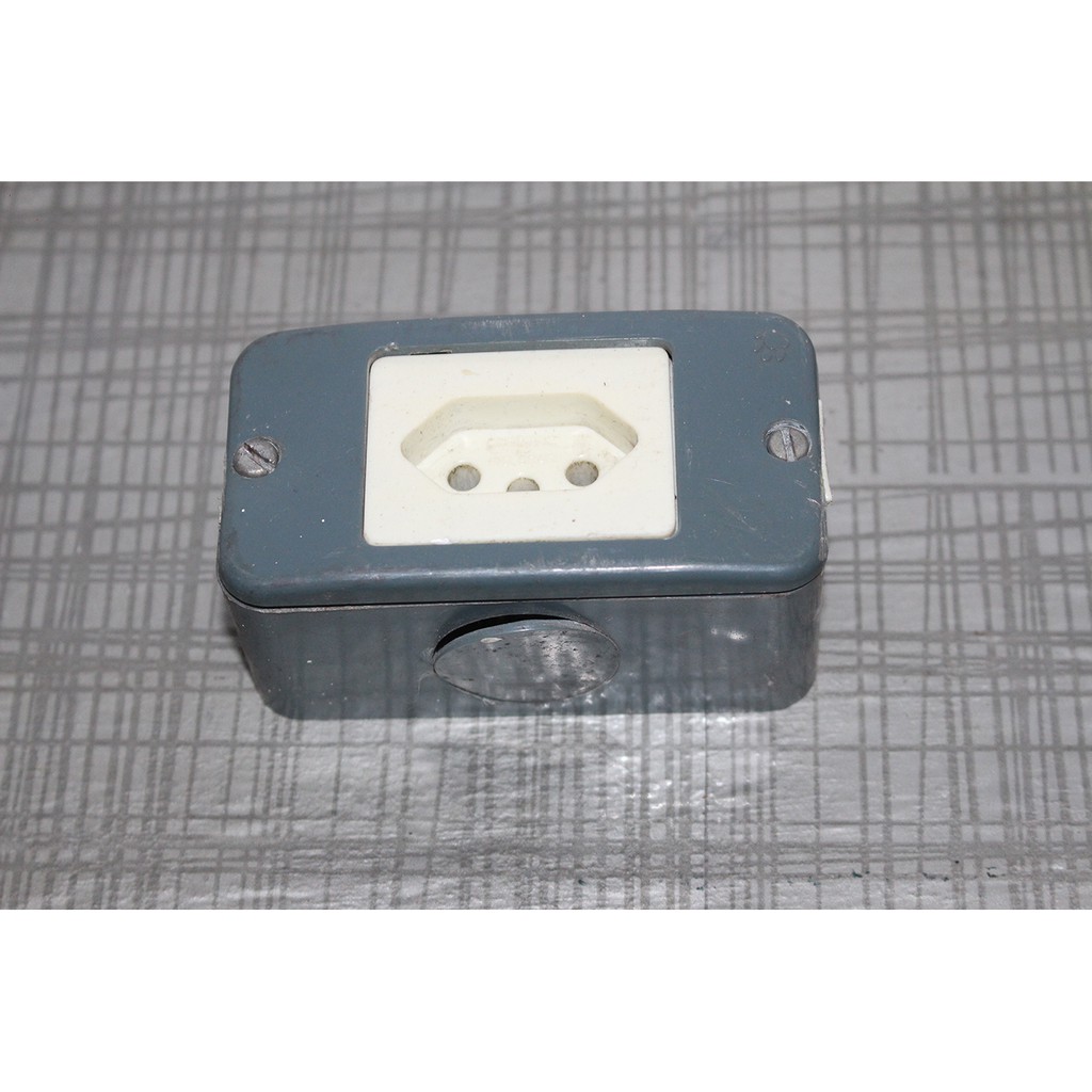 Condulete Tigre Em Pvc Com Tomada de 20a