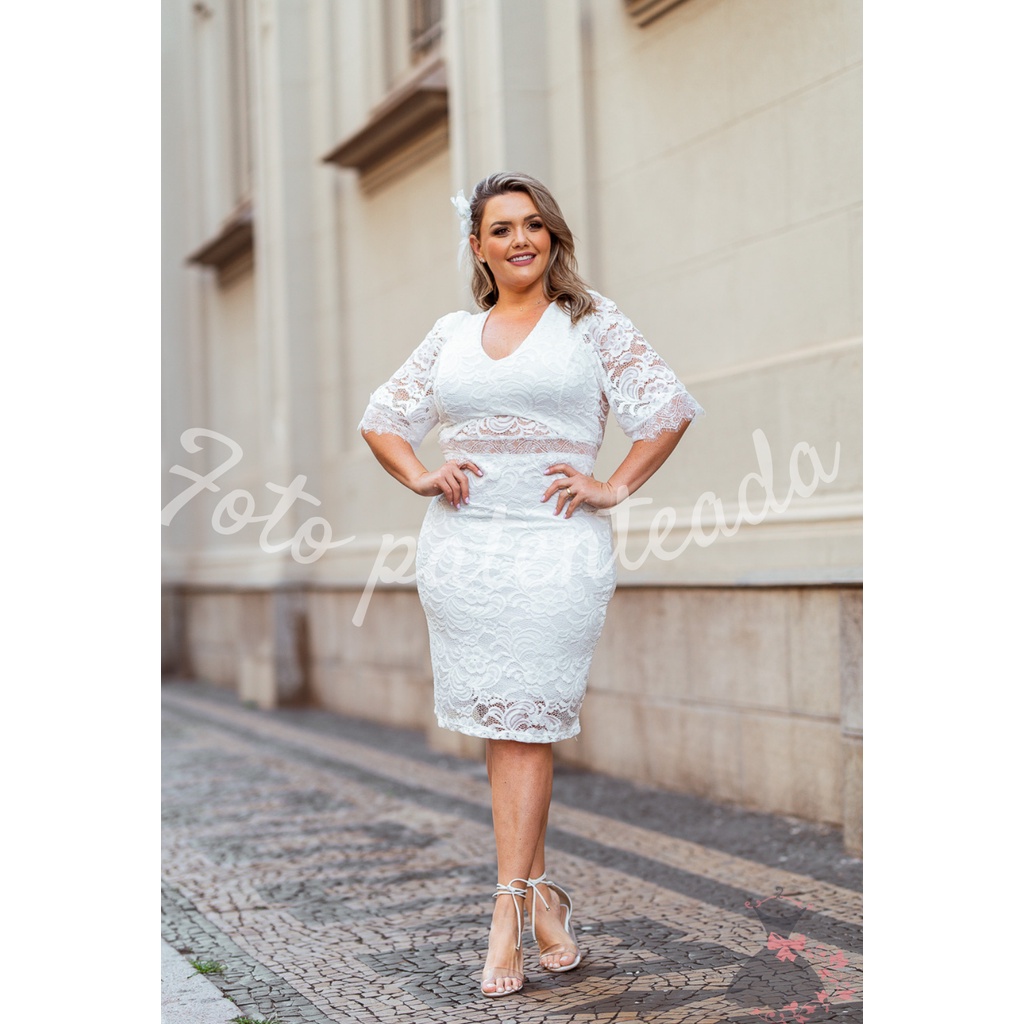 Vestido para casamento hot sale plus size curto