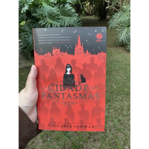 Livro “A cidade dos fantasmas” Victoria Schwab | Shopee Brasil