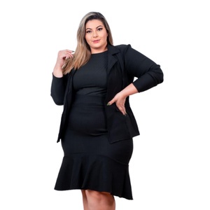 Conjunto de blazer e saia store plus size