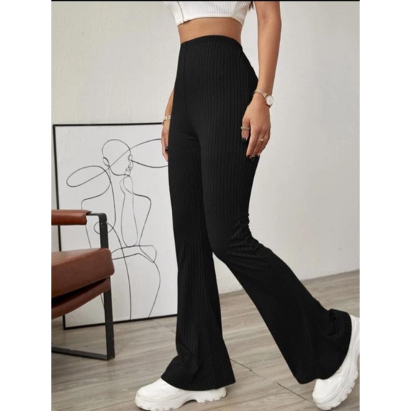 Calça de hot sale tecido flare