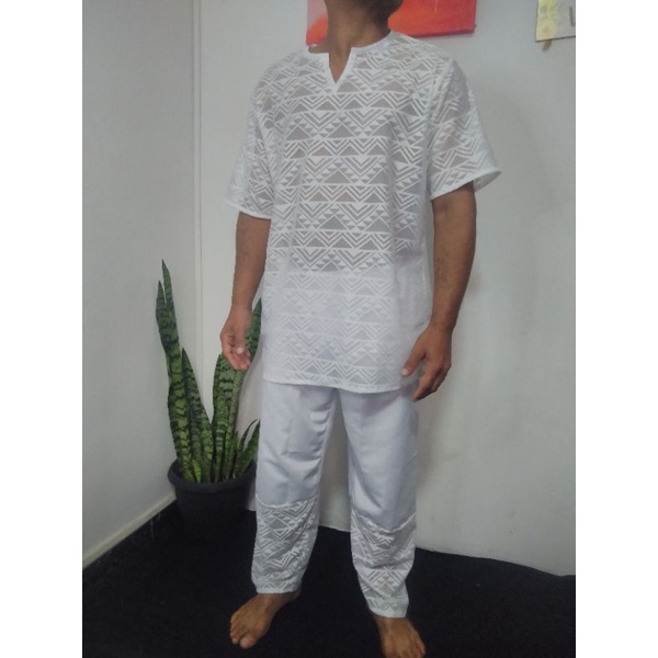 Conjunto masculino de renda branco Candomblé e Umbanda roupa de Santo