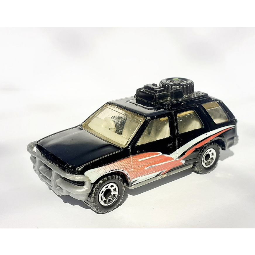 Miniatura Matchbox - 1994 Isuzu Rodeo - Mountain Trails - Original ...