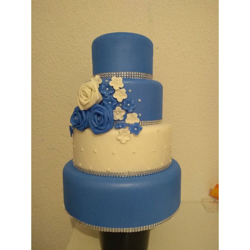 bolo fake 15 anos azul Royal | Shopee Brasil