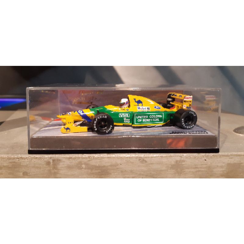 Miniatura F1 - Benetton Ford - Martin Brundle - Escala 1:43