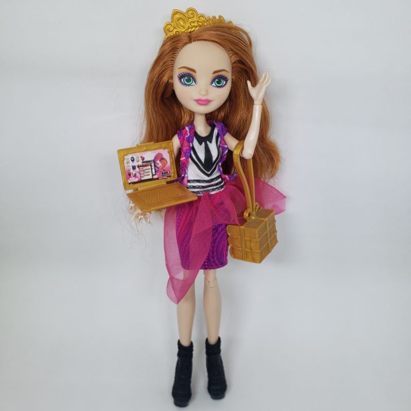 Ever After High Bonecas Cobertas De Doce - Holly Ohair em Promoção