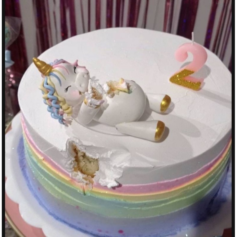 Bolo Chantininho Borboletas  Cute birthday cakes, Pretty birthday cakes,  Birthday cake decorating
