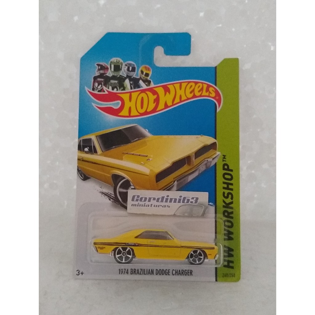 Hot Wheels 1/64 Ultra Hots 1974 Dodge Charger Brésilienne - Exclusive Target USA, Neuve