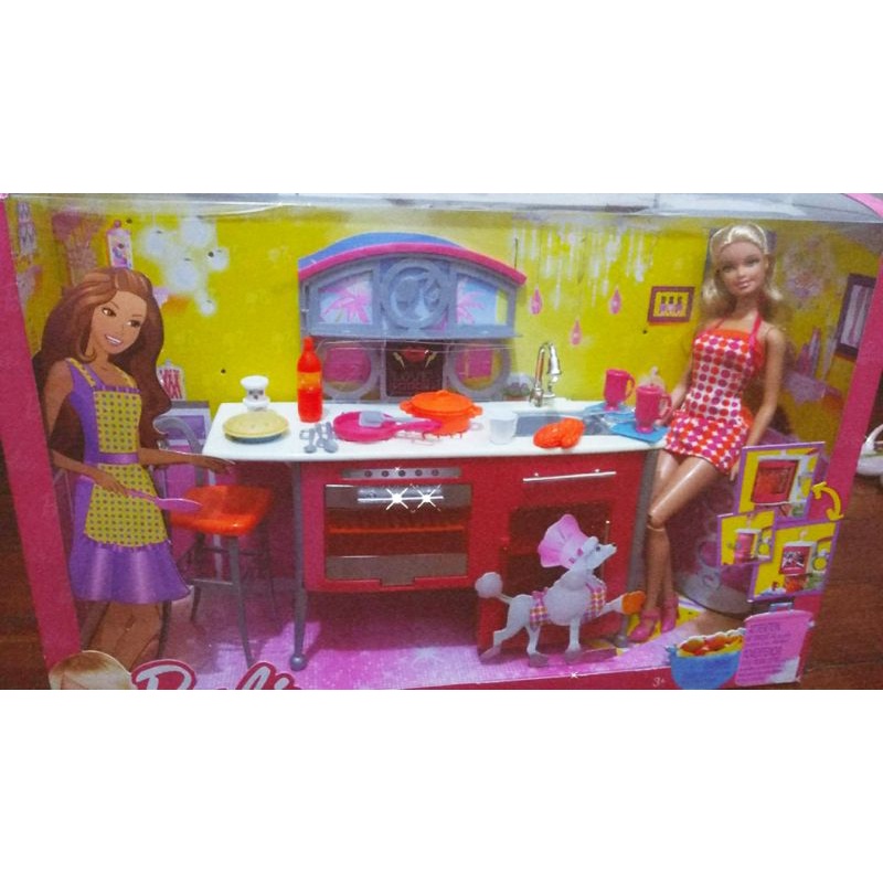 Barbie com Diversos Acessórios de Cozinha para Criar Comida, Brinquedo  Mattel Nunca Usado 65757448