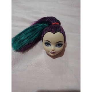 Boneca Ever After High - Jogos de Dragões - Raven Queen - Mattel