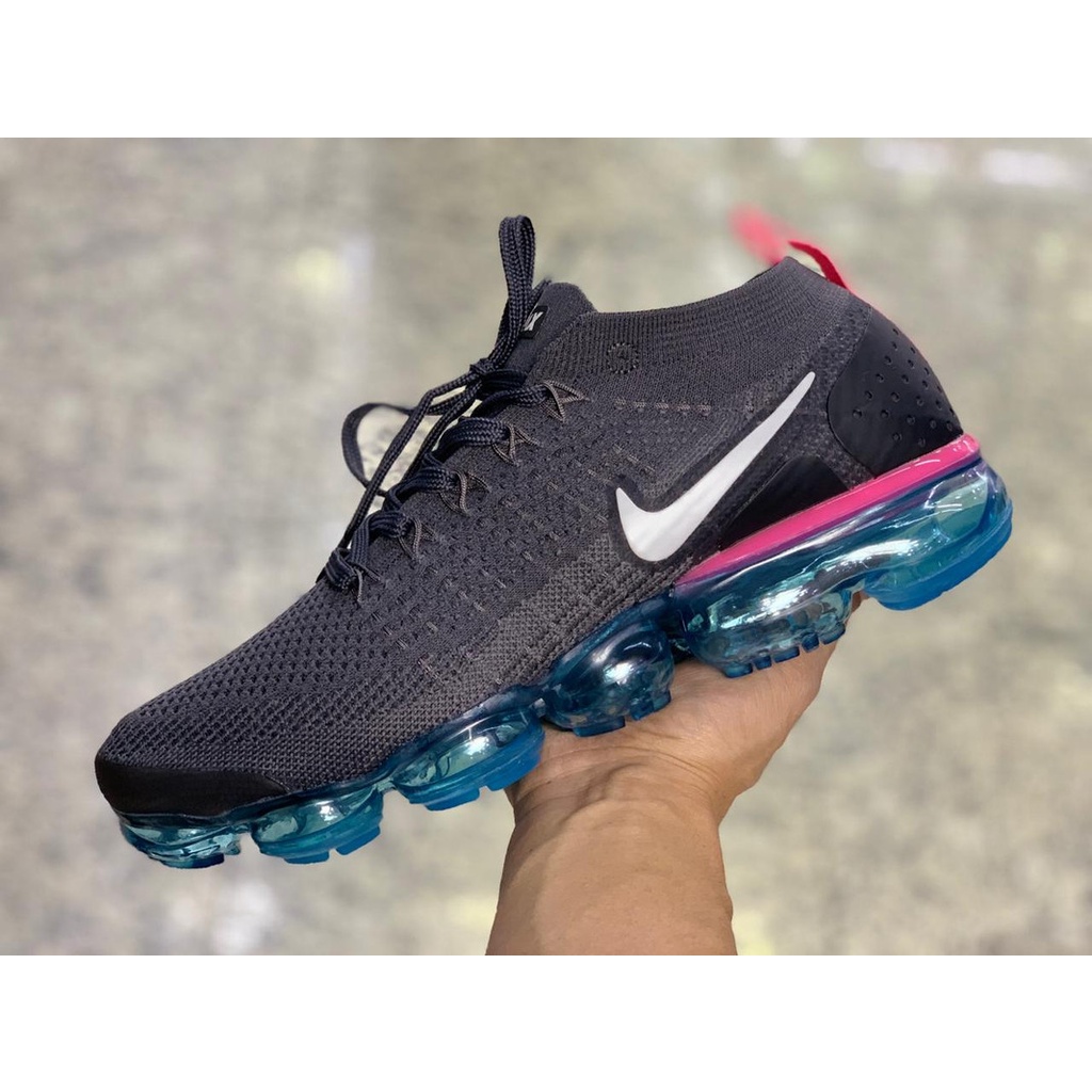 Vapormax cinza 2024