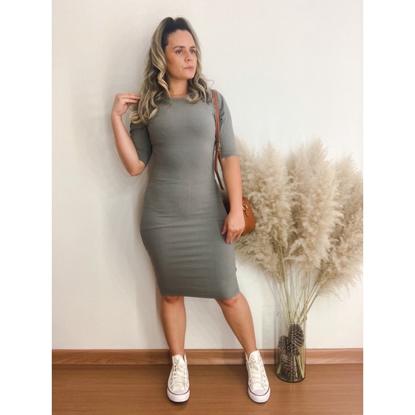 Vestido cinza hot sale canelado