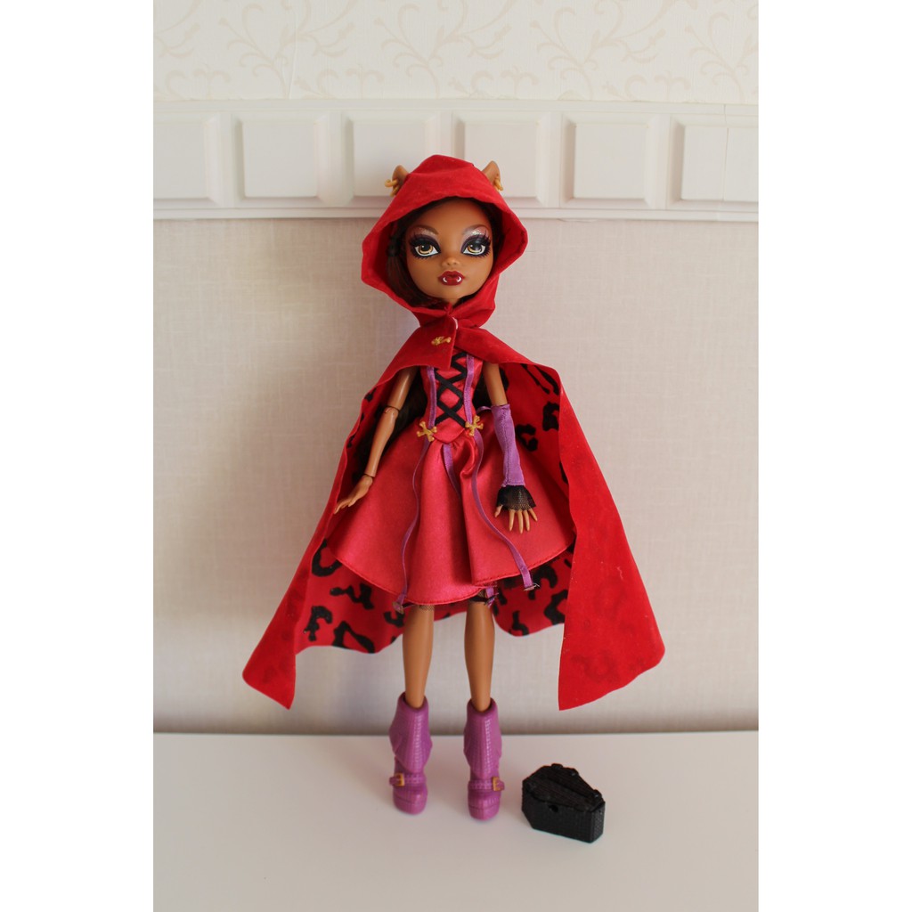 Boneca Monster High Clawdeen Wolf - Scarily Ever After as Little Dead  Riding Hood