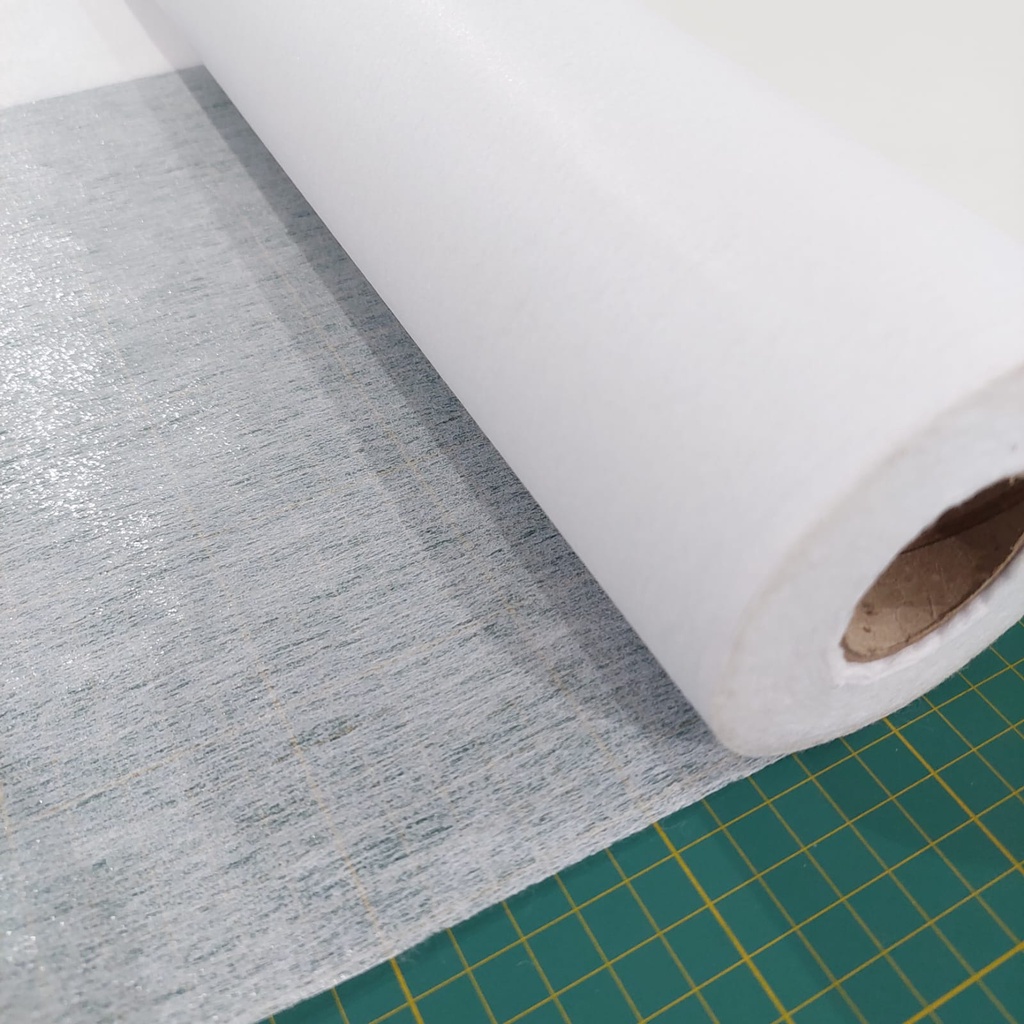 Entretela Não Tecida Termocolante E-45 gramas 50 cm x 90 cm de largura