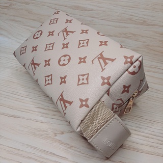 Necessaire De Luxo Louis Vuitton Pequena