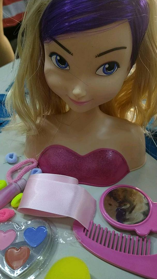 Boneca Busto Nancy Hair Super Toys Fazer Maquiagem