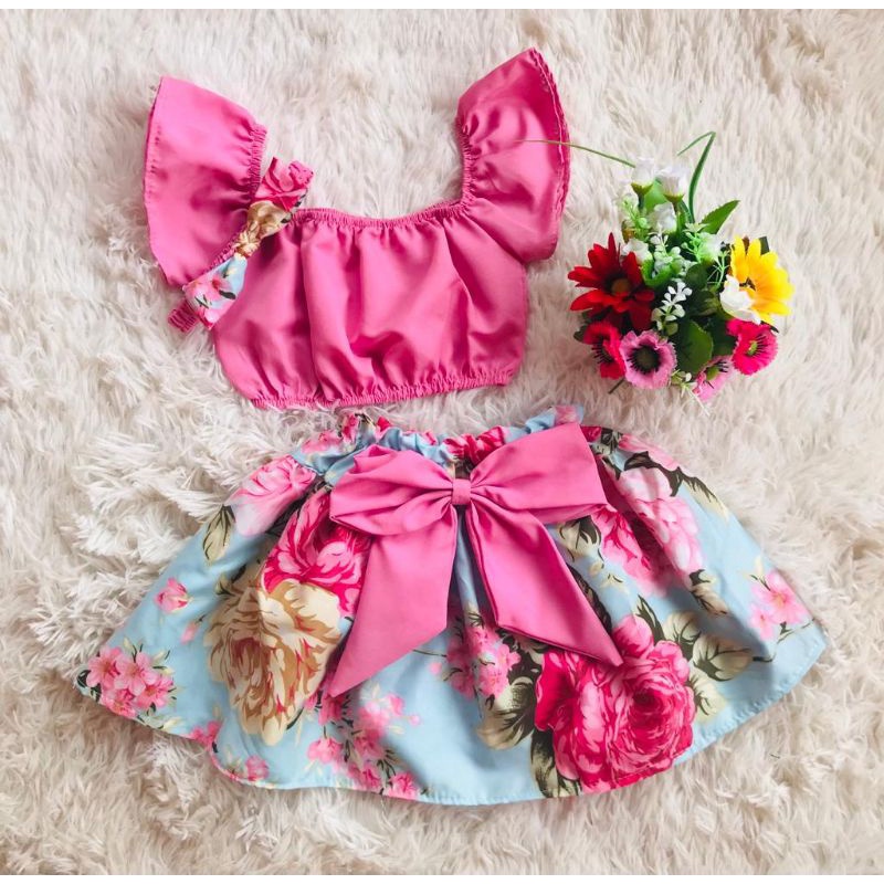 Roupas para meninas roupas de bebê menina saia laço conjunto de 2 peças  roupas de bebê meninas (rosa, 1-2 anos) : : Moda