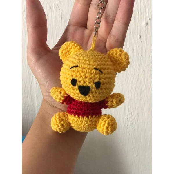 Chaveiro Ursinho Pooh amigurumi