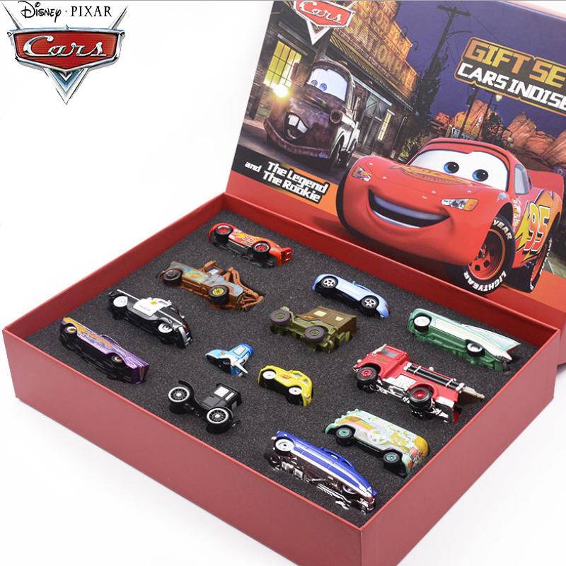 1 : 55 Disney Pixar Cars 3 Metal Diecast Carro Modelo De Brinquedo Conjunto De Brinquedos Relâmpago McQueen Jackson Mack Tio Caminhão Menino Aniversário Presente