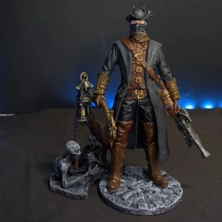 Action Figure The Hunter- Bloodborn