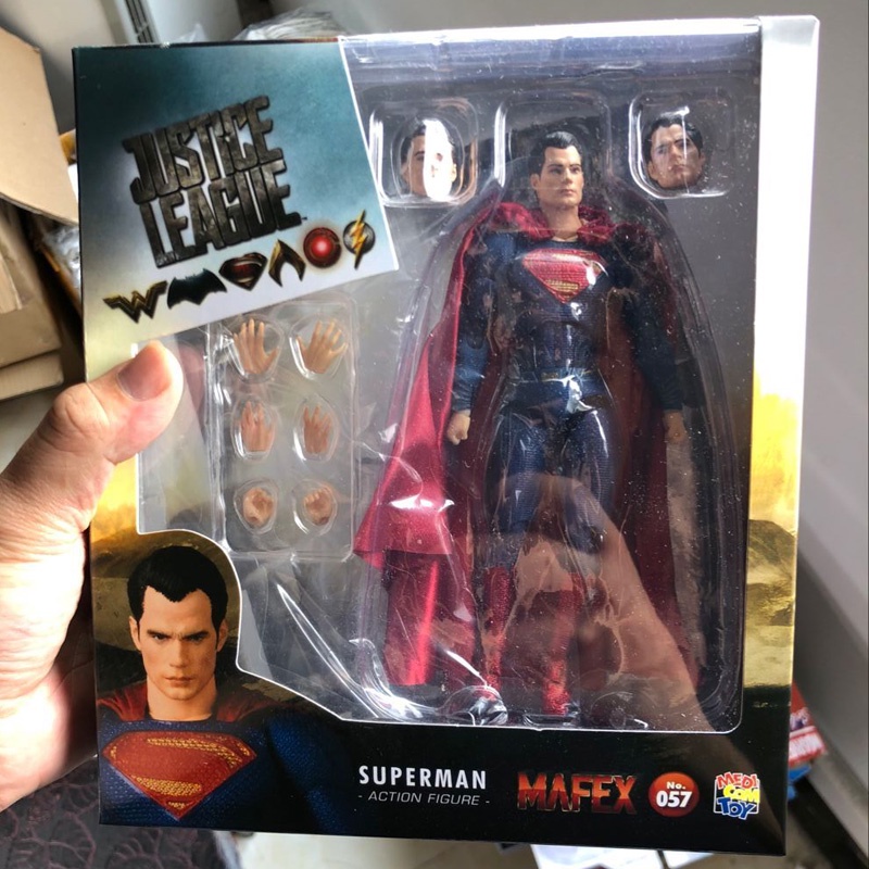Super-Homem DC 16cm Superman MAFEX 057 Liga Da Justiça Ação Figura
