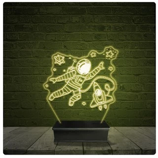 Led Luminária Acrílico Abajur - Astronauta Desenho 38