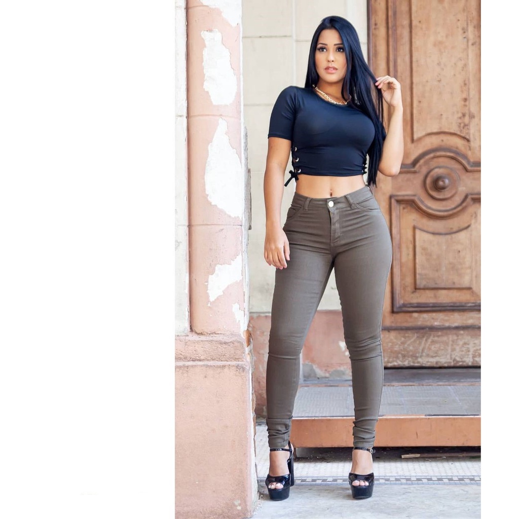 Calça militar sale feminina rasgadinha