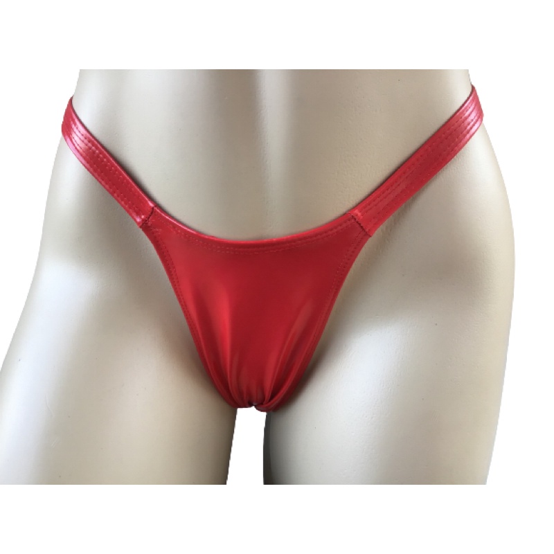Calcinha de Aquendar para Mulheres Trans em Vinil Vermelho