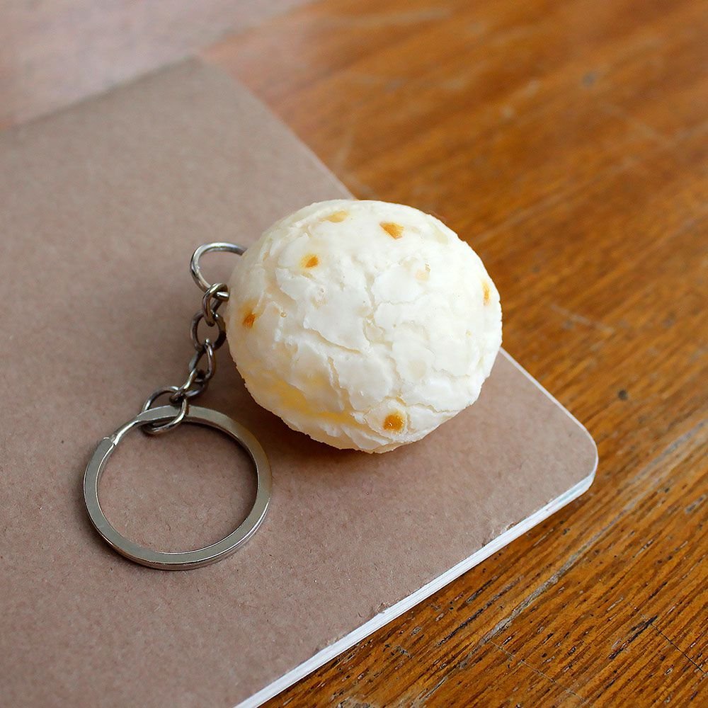 Chaveiro Pão de Queijo Realista Com Textura Similar ao Real