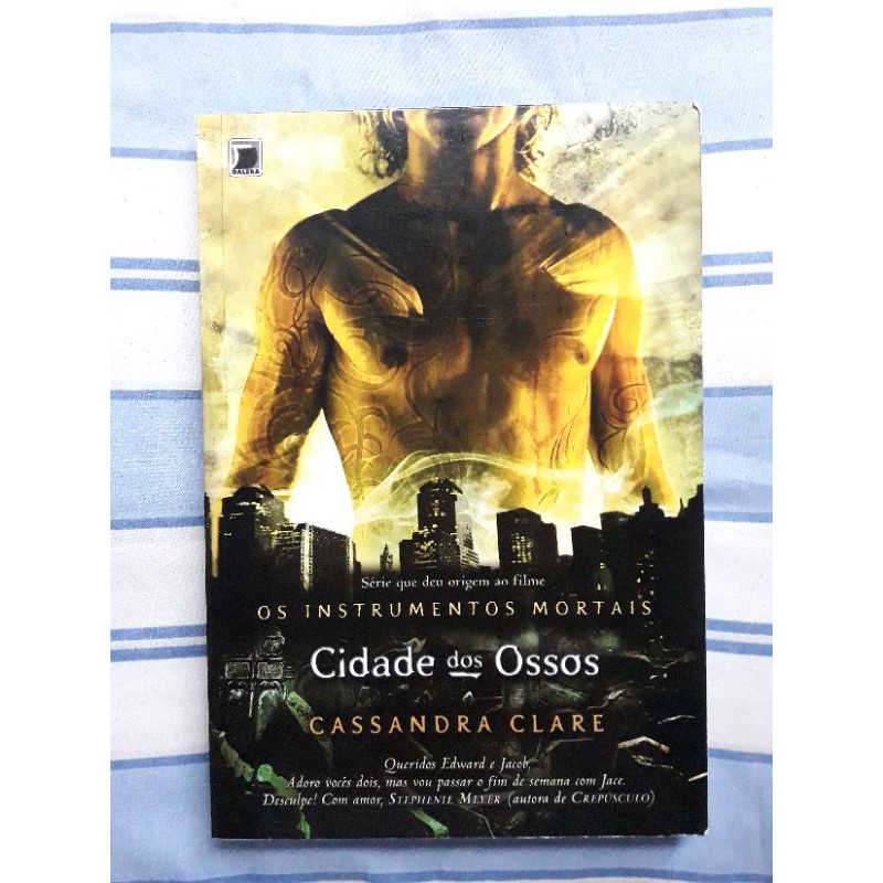 Livro Cidade dos Ossos - Cassandra Clare (Os instrumentos Mortais Vol 1 ...