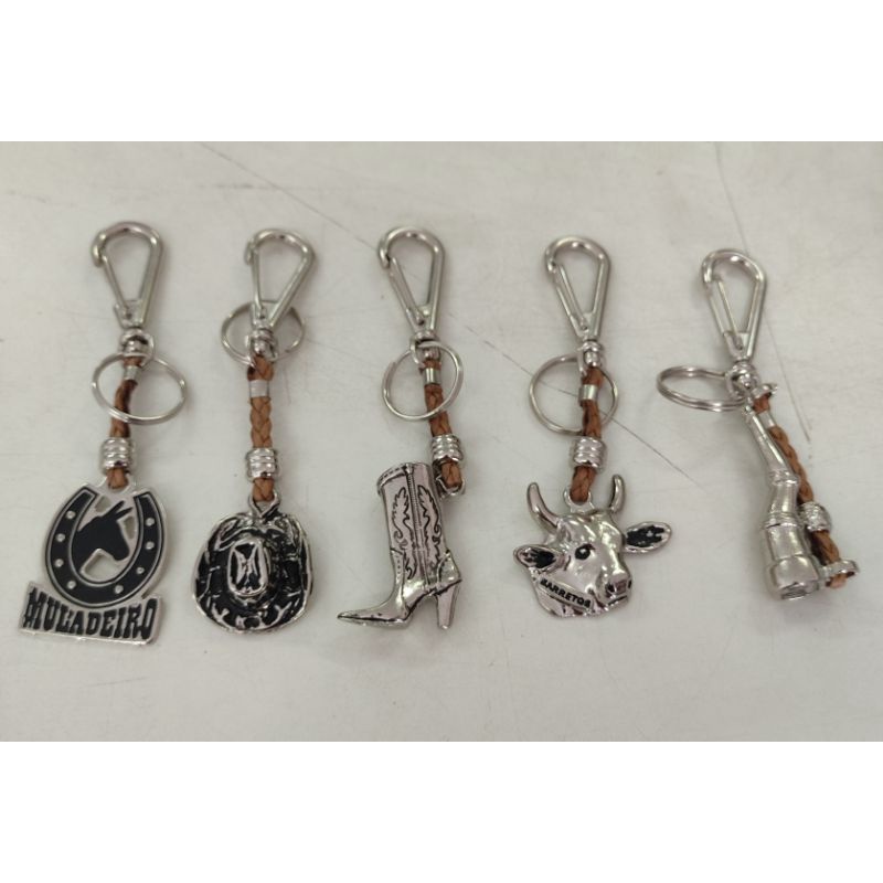 chaveiro Country metal e couro