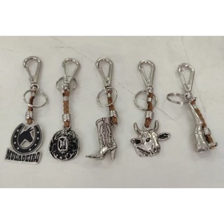 chaveiro Country metal e couro