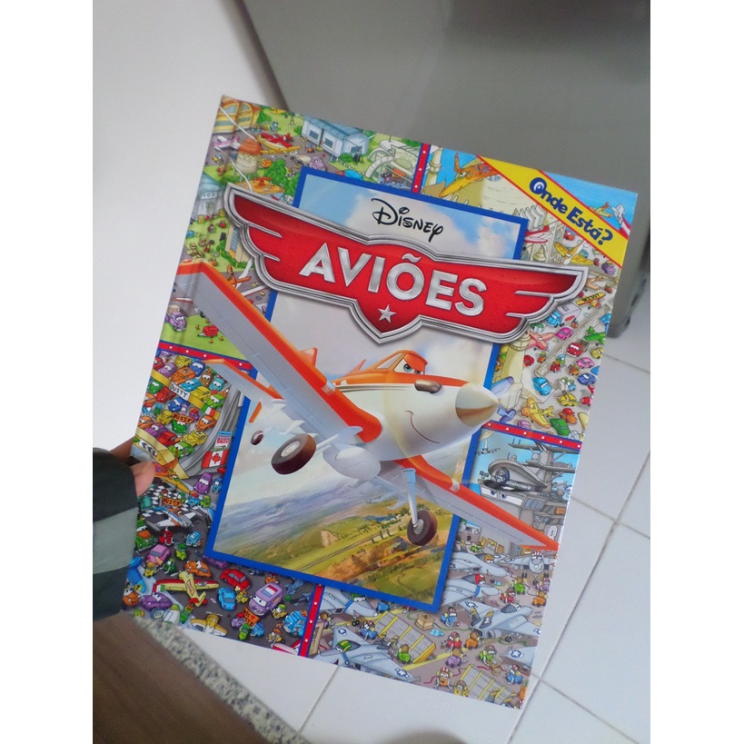  Aviões: Livro A Cores Com Jogos E Actividades: 9789895018680:  Walt Disney Company: Books