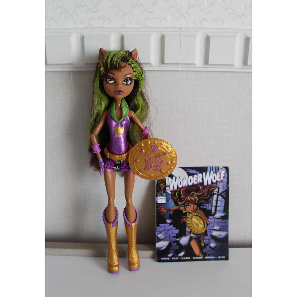 Monster High - Assombrada - Bonecas Básicas - Clawdeen