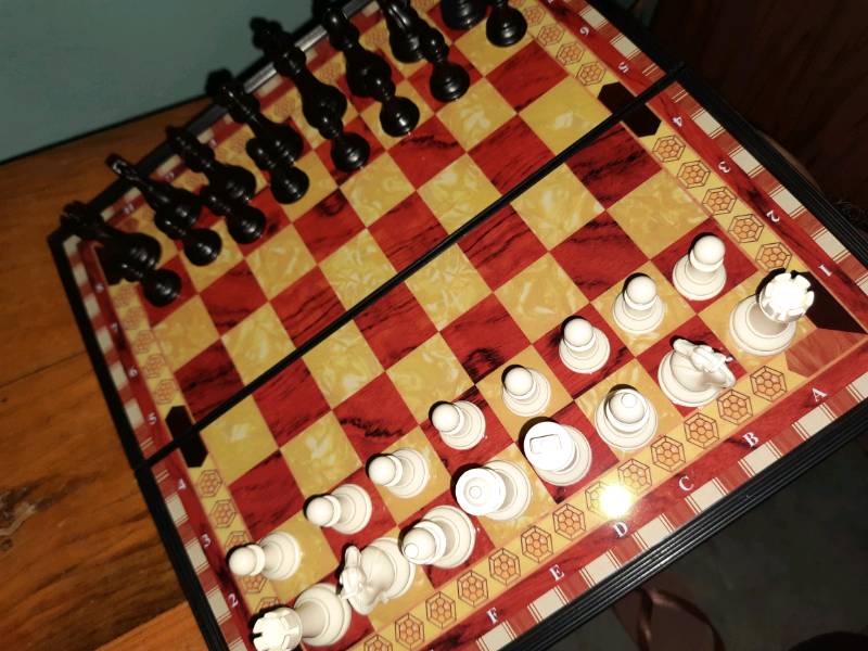 Xadrez para tri - tabuleiro redondo tridimensional para 3 pessoas (xadrez  de 3 homens) com 55 cm de diâmetro
