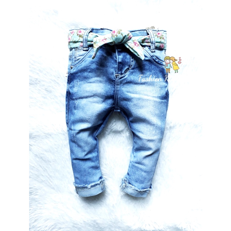 Calça jeans de bebê hot sale menina