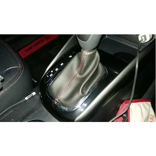 Coifa Câmbio Kia Cerato Automático ( Sem Moldura )