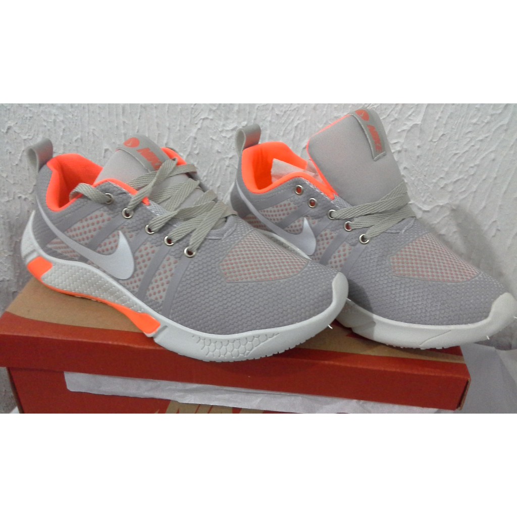 Tenis nike hot sale feminino neon