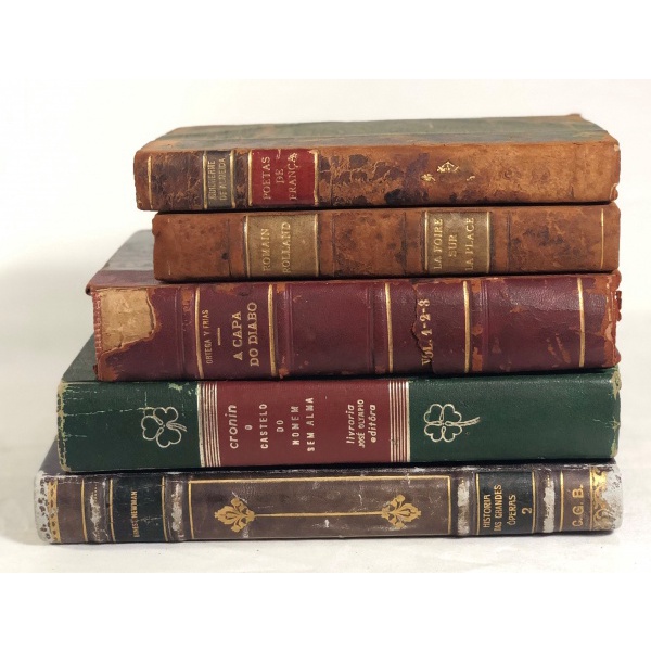 5 Livros Antigos Decoração Capa Dura Foto Meramente Ilustrativa