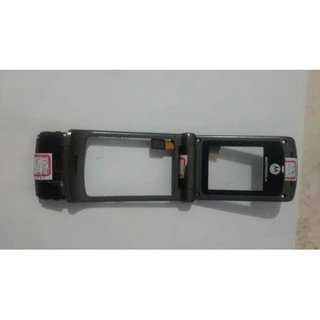 Carcaça Plastica da Frontal com cabo flat cel. Motorola W375 usado bom estado