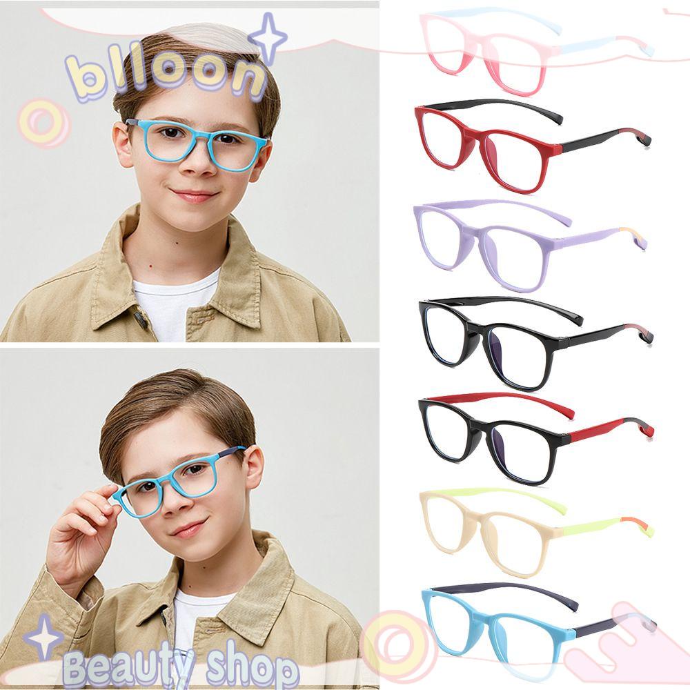 Clinioculos Kids - Óculos Infantil para Bebês? Nós temos Sim, tanto Grau  quanto Solar. E estamos com uma MEGA Promoção nesses Modelos com 25% de  Desconto. Venha Experimentar !!! 🤓😎